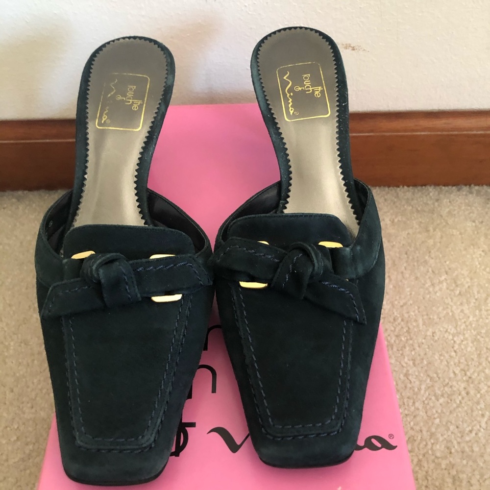 Slip on suede heels